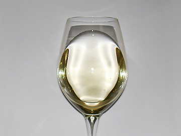 The color of Cortese
grape in the glass