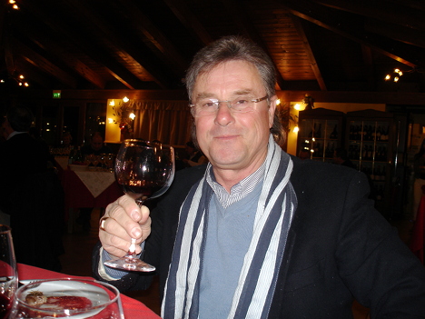 Costantino Romanelli with a glass of Montefalco Sagrantino Medeo 2012