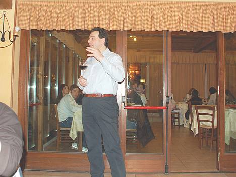 Antonello Biancalana during the tasting of Il Lemos 2002
