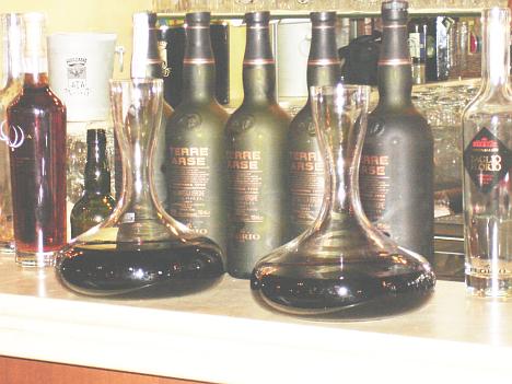 Two precious decanters: the unforgettable Marsala Superiore Riserva Ambra Garibaldi Dolce 1939