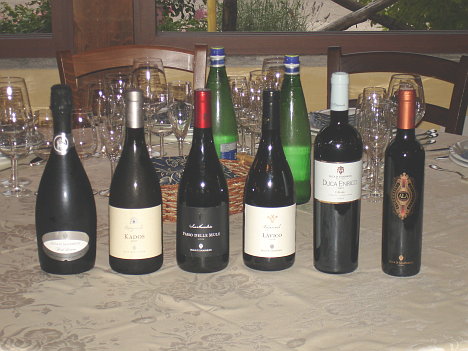 The six wines of Duca di Salaparuta tasted during the event