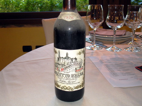 A rare Dolcetto d'Alba 1976 of Mossio winery